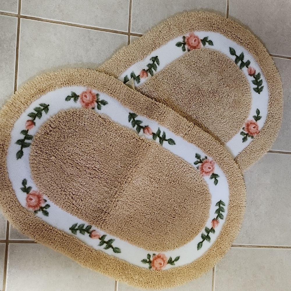 Floral Oval Bath Rugs